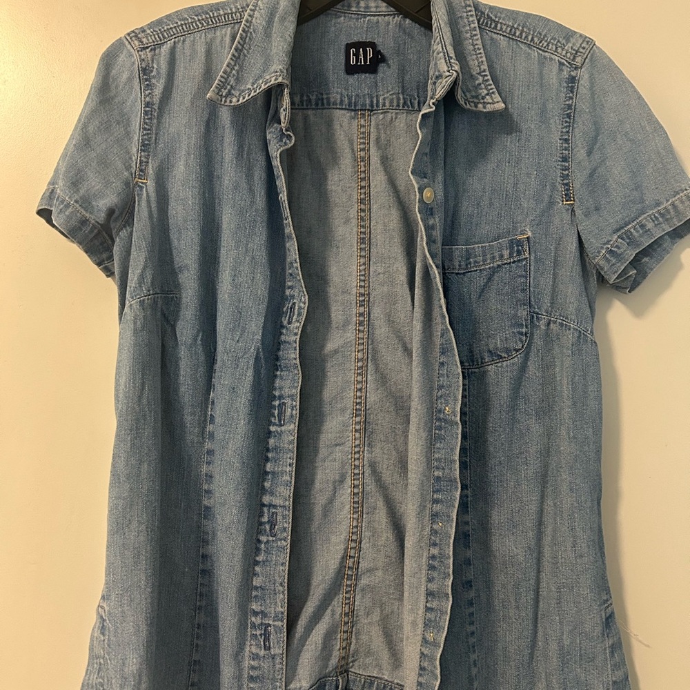 GAP Classic Denim Shirt